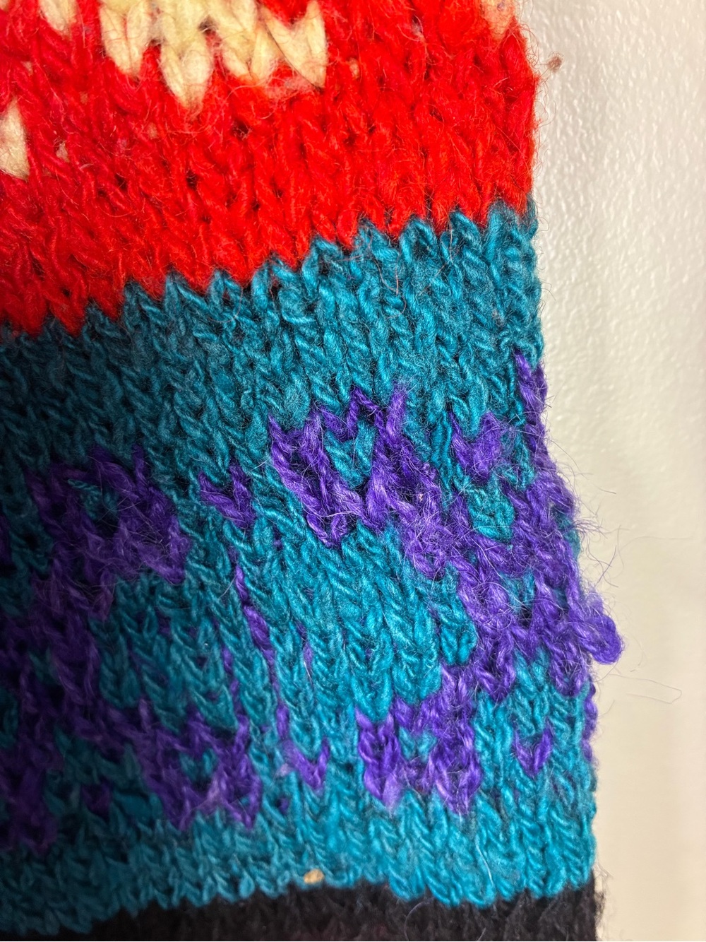 VTG One of a Kind Handmade in Bolivia Wool Sweater - Picture 12 of 15